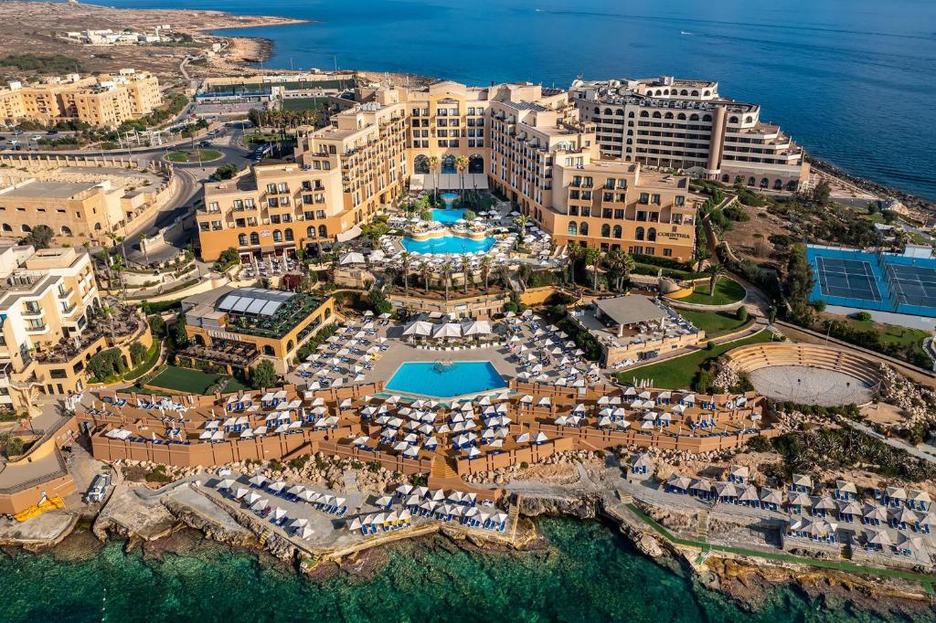 Corinthia